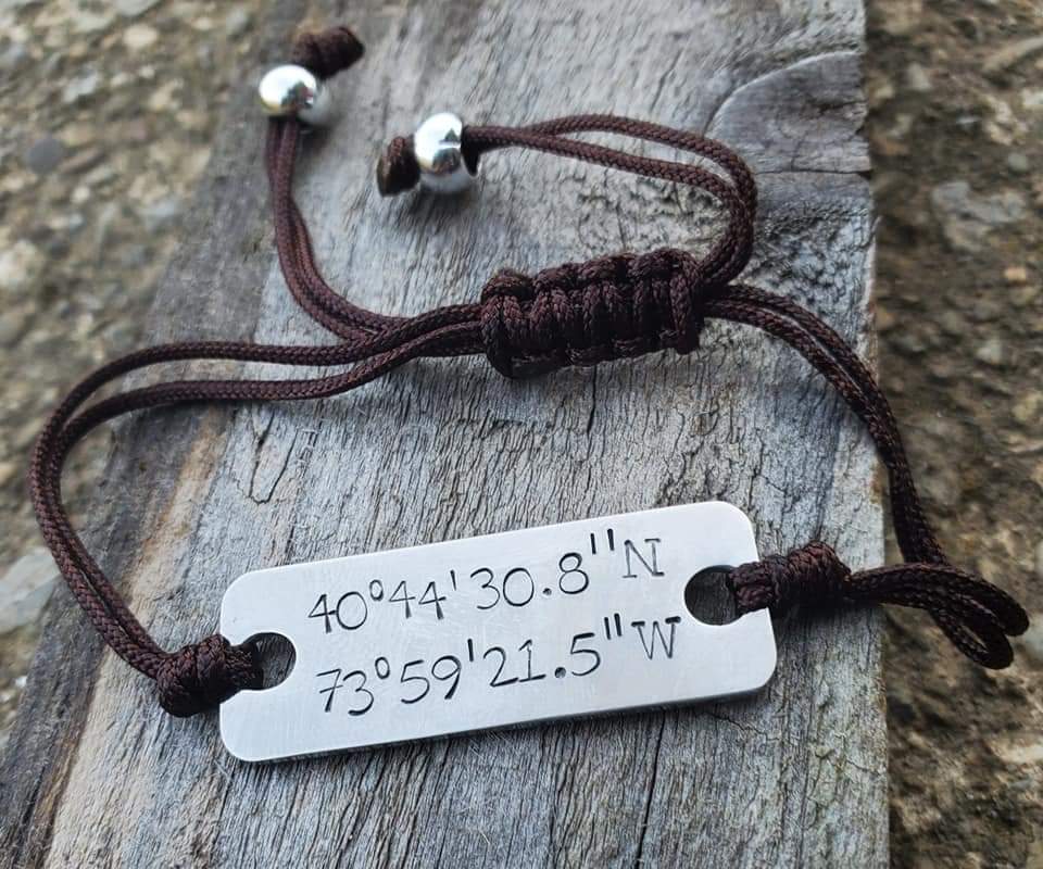 Rectangle Bracelet with Cinch Clasp