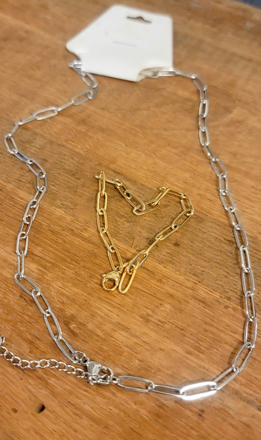 NEW! Paper Clip Chain Necklace