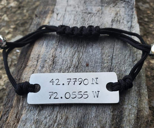 Rectangle Bracelet with Cinch Clasp